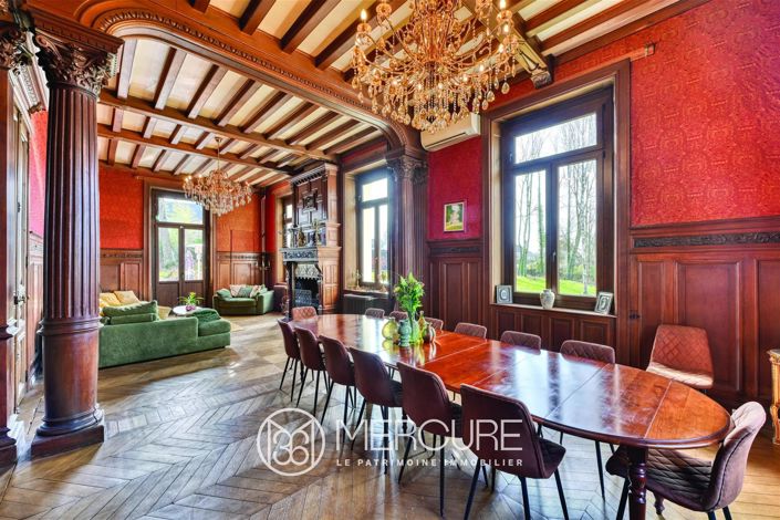 Image No.5-10 Bed House for sale