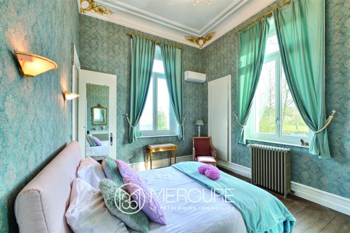 Image No.9-10 Bed House for sale