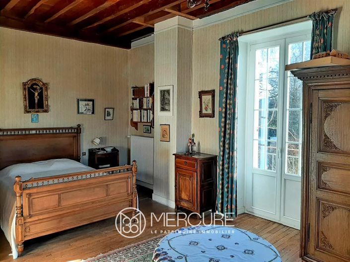 Image No.10-Maison de 7 chambres à vendre à Montbard