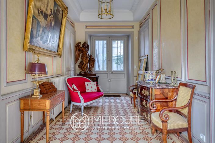 Image No.2-7 Bed House for sale