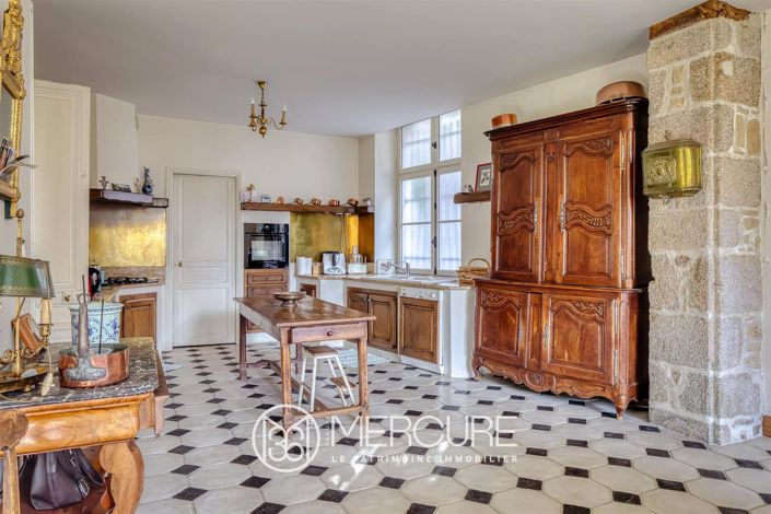 Image No.5-7 Bed House for sale