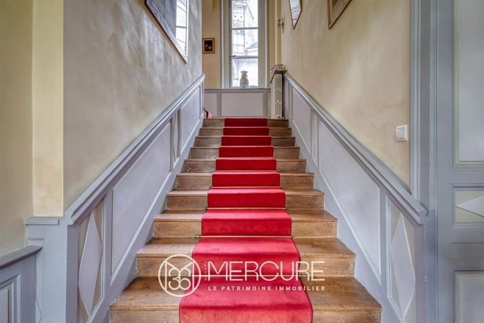 Image No.7-7 Bed House for sale