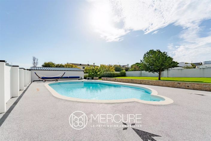 Image No.14-5 Bed House for sale