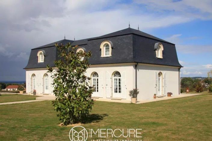 Image No.2-4 Bed House for sale