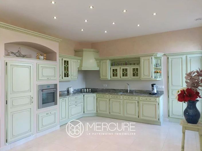 Image No.6-4 Bed House for sale