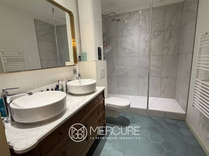 Image No.10-3 Bed Apartment for sale