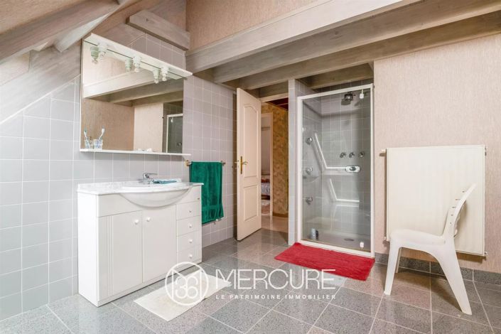 Image No.11-5 Bed House for sale