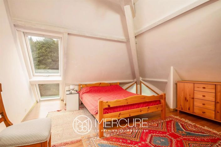 Image No.12-5 Bed House for sale