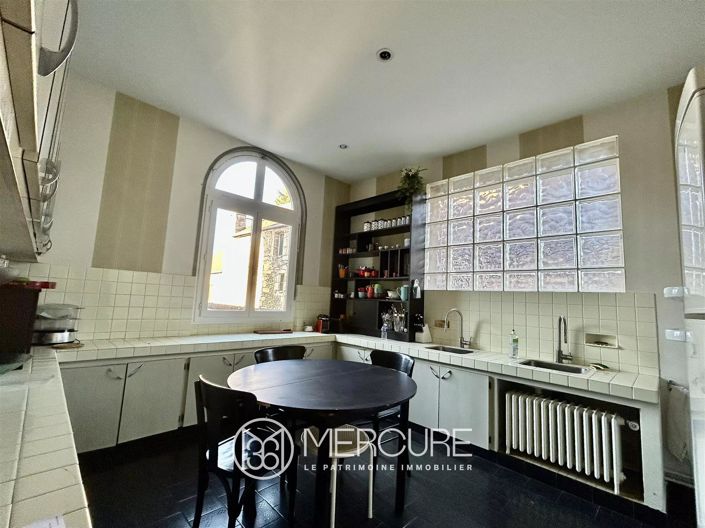 Image No.9-9 Bed House for sale