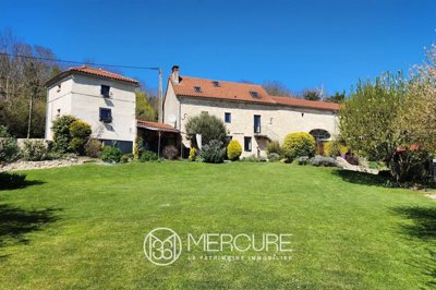 1 - Aigueperse, House