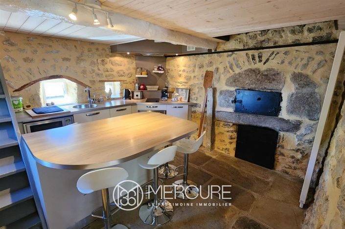 Image No.7-6 Bed House for sale