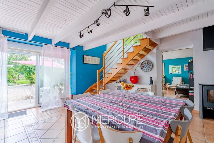 Image No.17-11 Bed House for sale