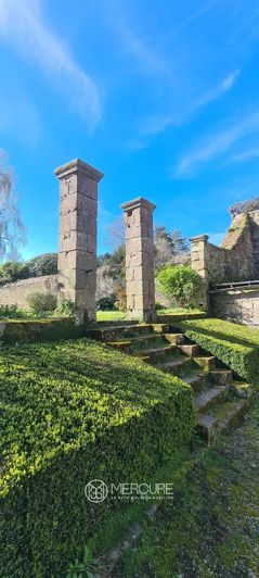 Image No.5-6 Bed House for sale