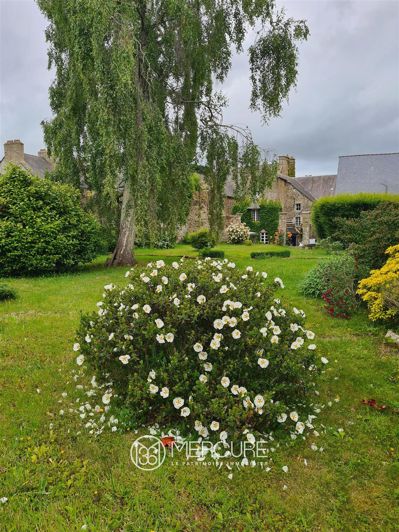 Image No.8-6 Bed House for sale