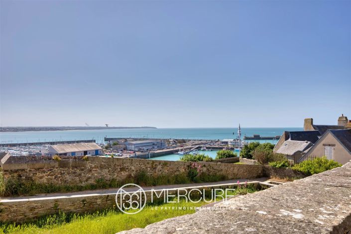 Image No.2-Maison de 8 chambres à vendre à Granville