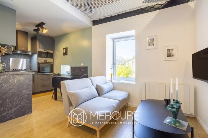 Image No.10-8 Bed House for sale