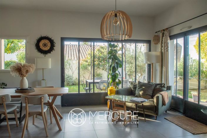 Image No.2-3 Bed House for sale