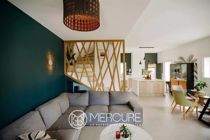 Image No.6-3 Bed House for sale