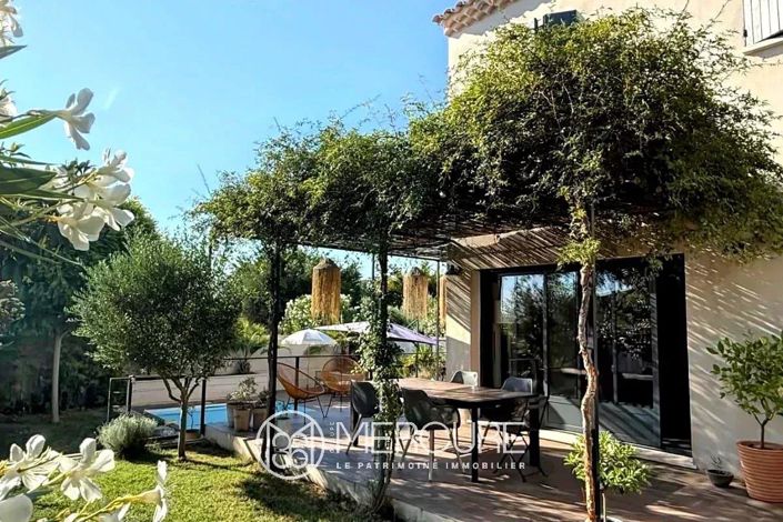 Image No.7-3 Bed House for sale