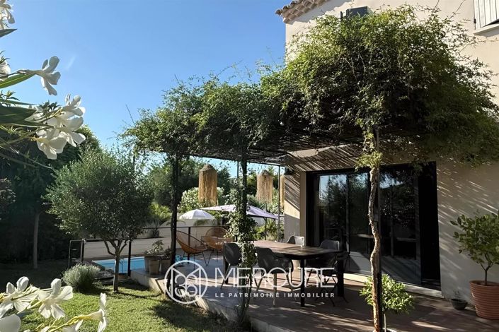 Image No.8-3 Bed House for sale