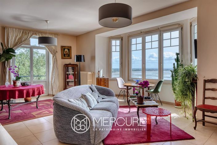 Image No.7-5 Bed House for sale