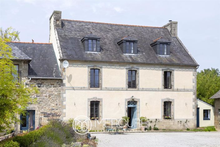 Image No.5-12 Bed House for sale