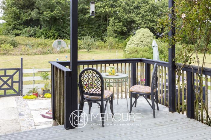 Image No.8-12 Bed House for sale