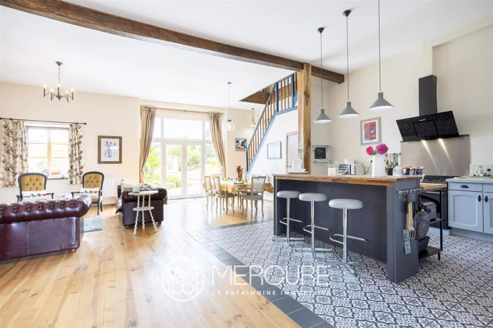 Image No.9-12 Bed House for sale