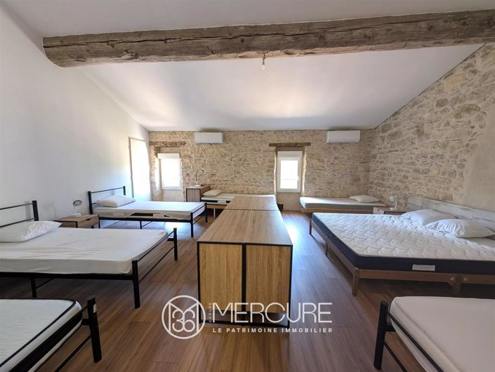 Image No.12-6 Bed House for sale
