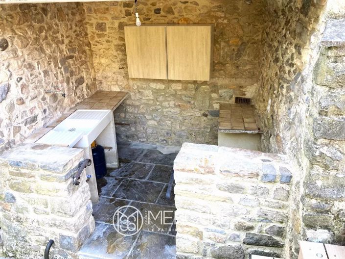 Image No.16-6 Bed House for sale