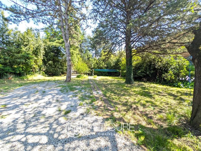 Image No.2-6 Bed House for sale