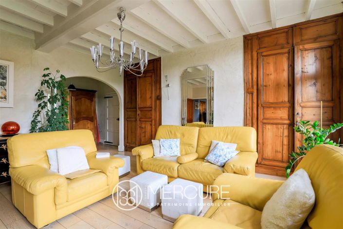 Image No.6-5 Bed House for sale