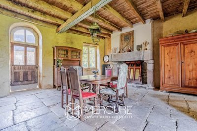 1 - Josselin, Maison