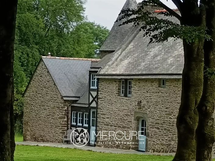 Image No.11-6 Bed House for sale