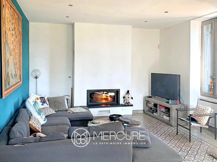 Image No.6-5 Bed House for sale