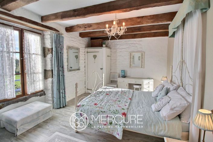 Image No.14-7 Bed House for sale