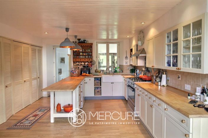 Image No.4-7 Bed House for sale