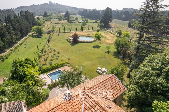 Image No.2-4 Bed House for sale