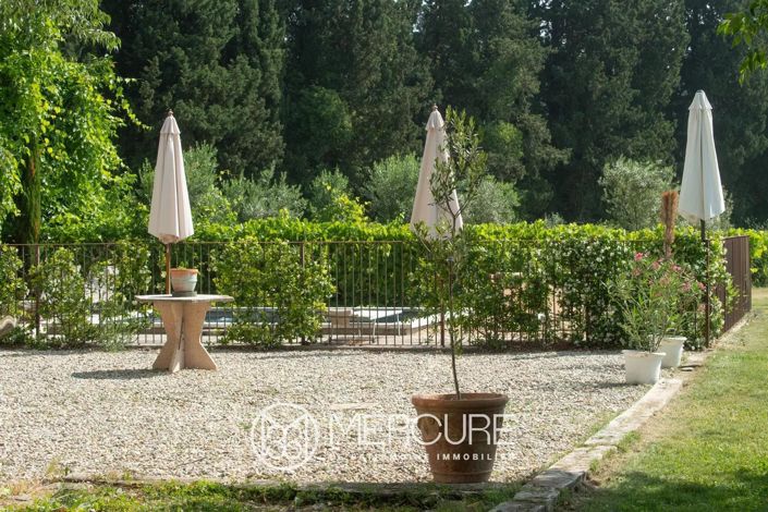 Image No.20-4 Bed House for sale