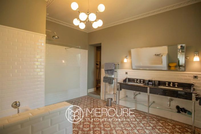 Image No.50-4 Bed House for sale