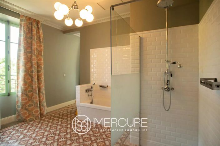 Image No.51-4 Bed House for sale