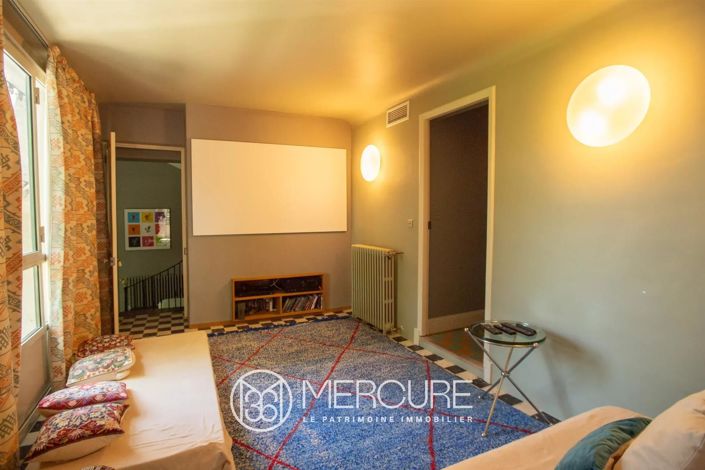 Image No.56-4 Bed House for sale