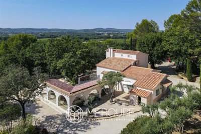 1 - Laudun-l'Ardoise, House