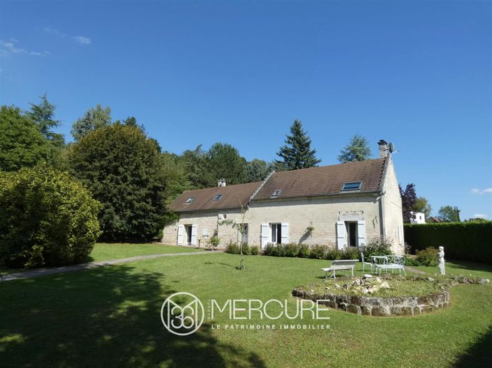 Image No.2-4 Bed House for sale