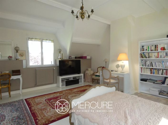 Image No.9-4 Bed House for sale