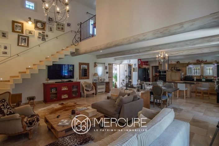 Image No.5-3 Bed House for sale