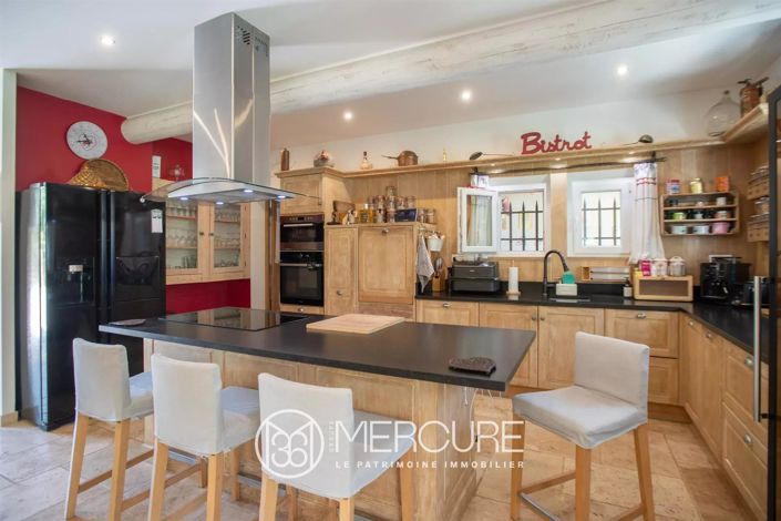 Image No.8-3 Bed House for sale