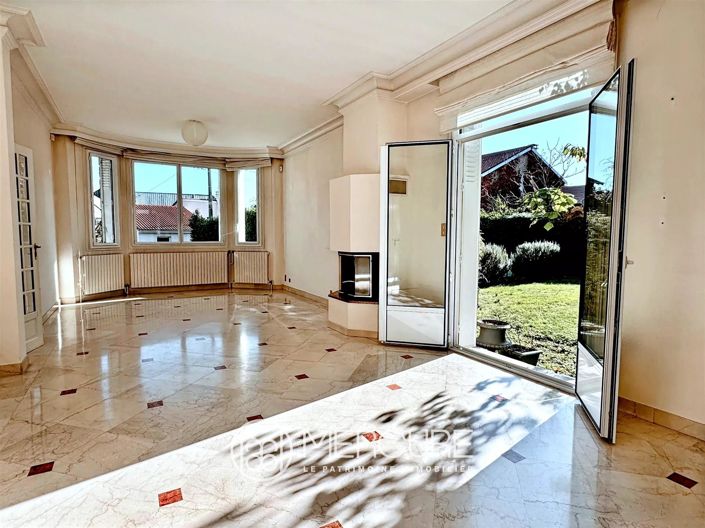 Image No.4-5 Bed House for sale