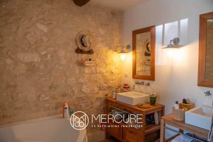 Image No.6-4 Bed House for sale