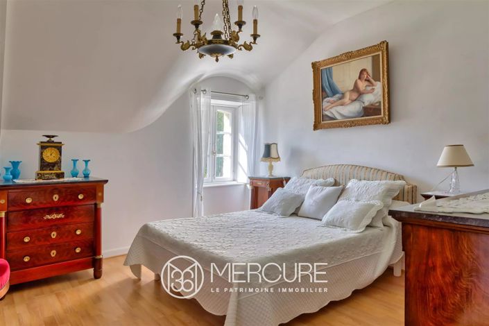 Image No.7-4 Bed House for sale